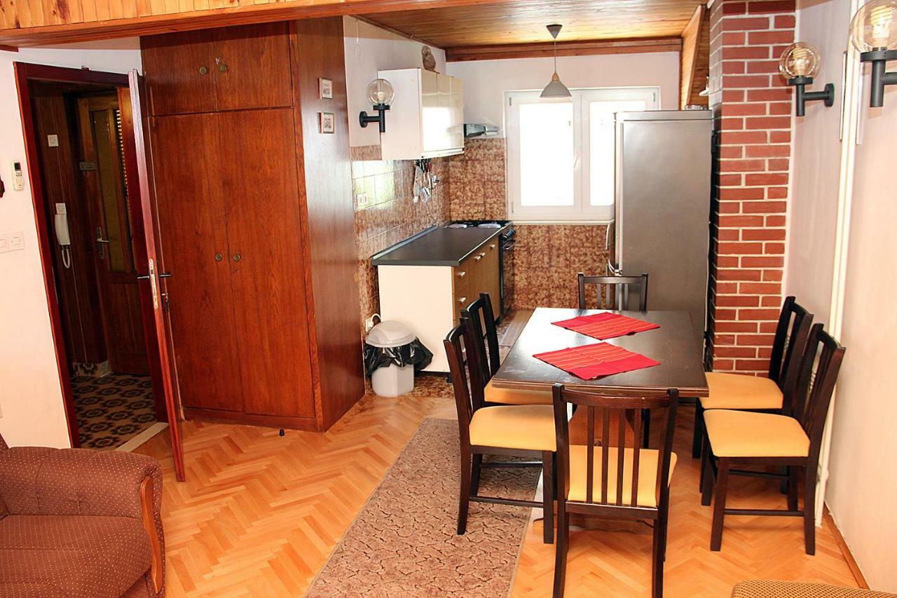 Apartment Mimica-Croatia , Omis , Center Eksteriør bilde