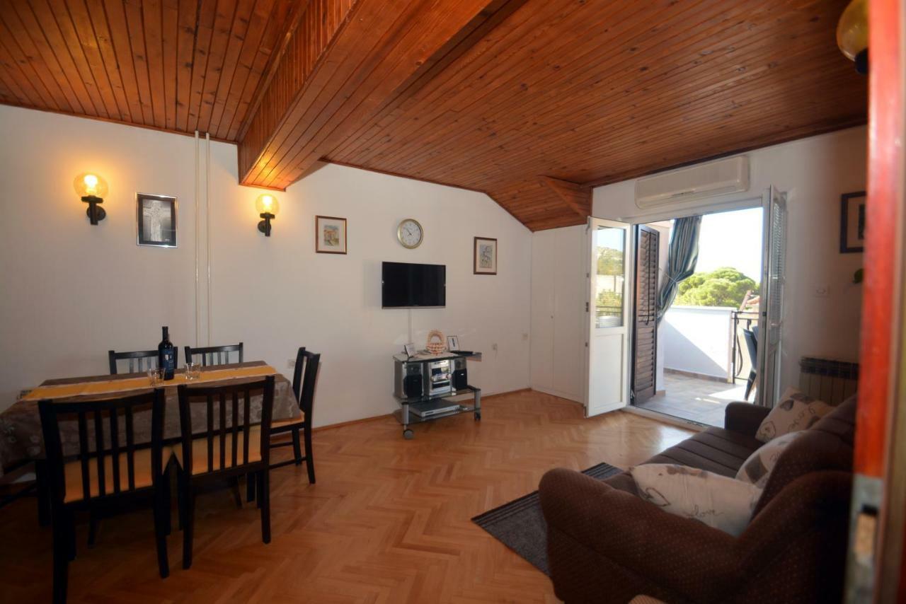 Apartment Mimica-Croatia , Omis , Center Eksteriør bilde