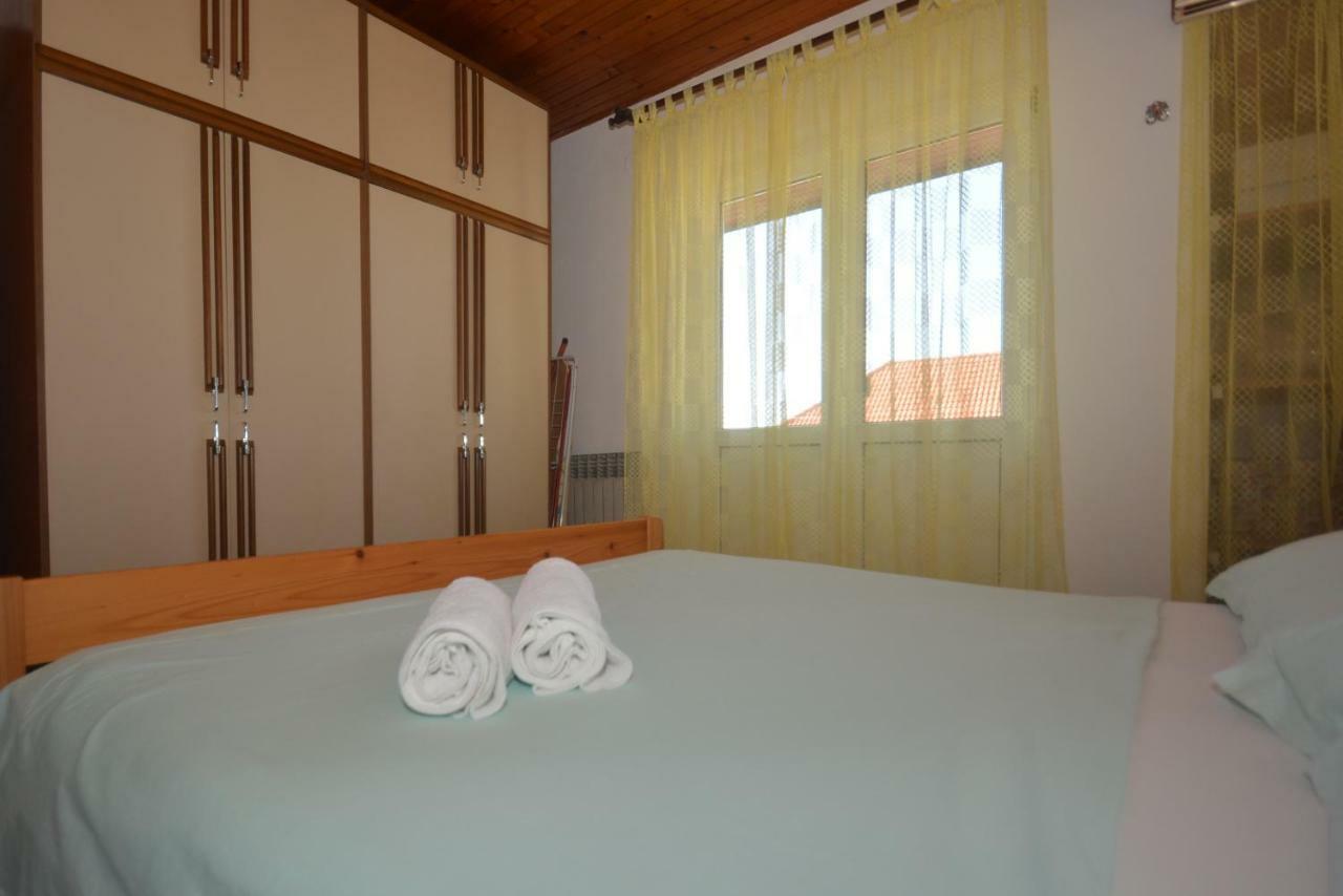 Apartment Mimica-Croatia , Omis , Center Eksteriør bilde