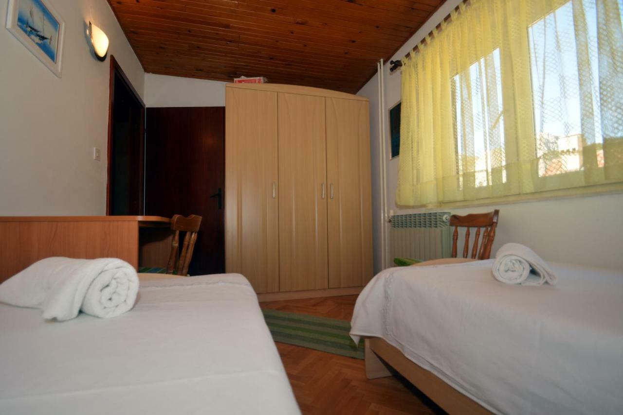 Apartment Mimica-Croatia , Omis , Center Eksteriør bilde